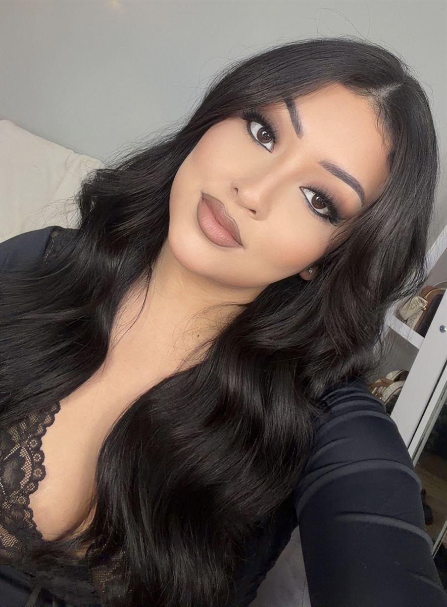 Karissa Jade - professional makeup artist at KJ Cosmetics